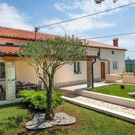 Casa Mai Holiday home *